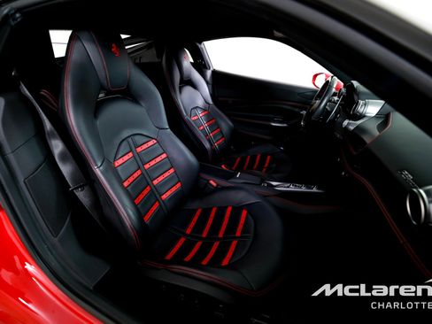Used 2020 Ferrari F8 Tributo RWD image 19
