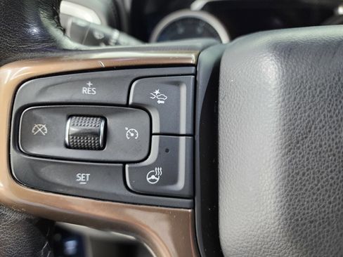 Used 2021 Chevrolet Silverado 2500 High Country w/ Z71 Off-Road Package image 18