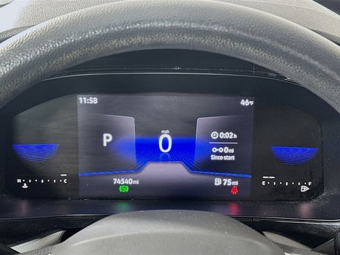 Used 2022 Volkswagen Taos S image 12