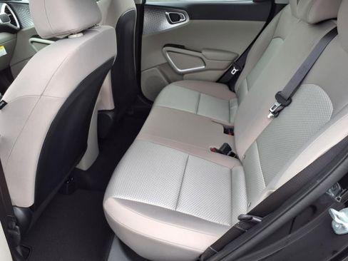 New 2025 Kia Soul LX image 12