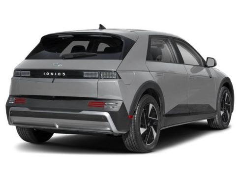 New 2026 Hyundai Ioniq 5 SE AWD/4WD image 2