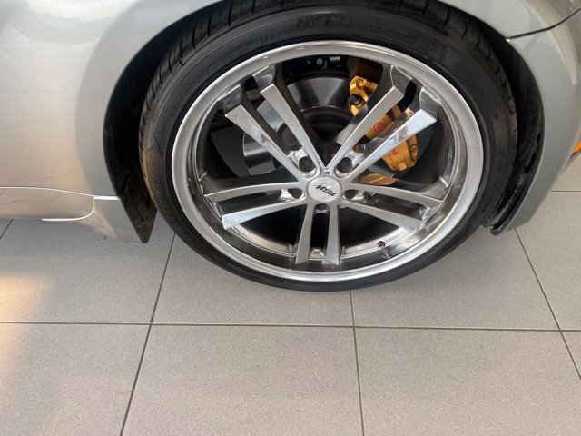 Used 2005 Nissan 350Z Grand Touring RWD image 11