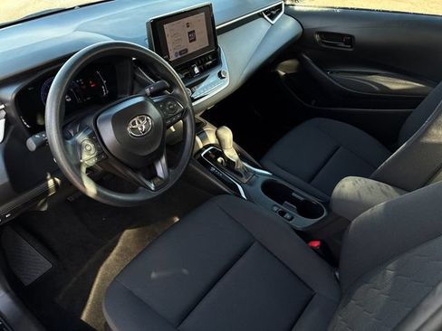 Used 2026 Toyota Corolla LE FWD image 11