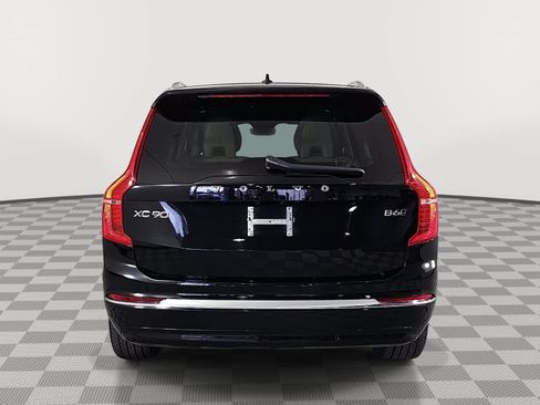 Used 2024 Volvo XC90 B6 Plus AWD/4WD image 7