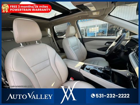 Used 2023 Nissan Rogue SL AWD/4WD image 19
