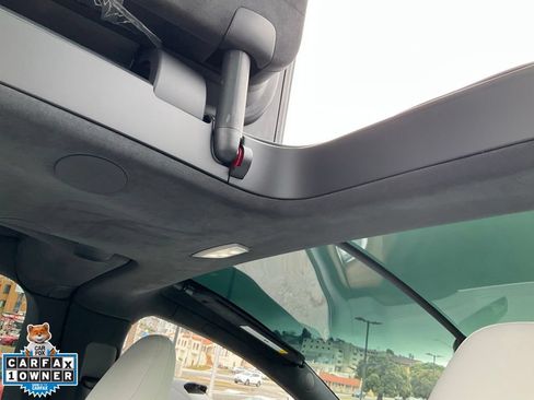 Used 2022 Tesla Model X AWD/4WD image 63