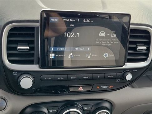 New 2026 Hyundai Venue SEL image 9