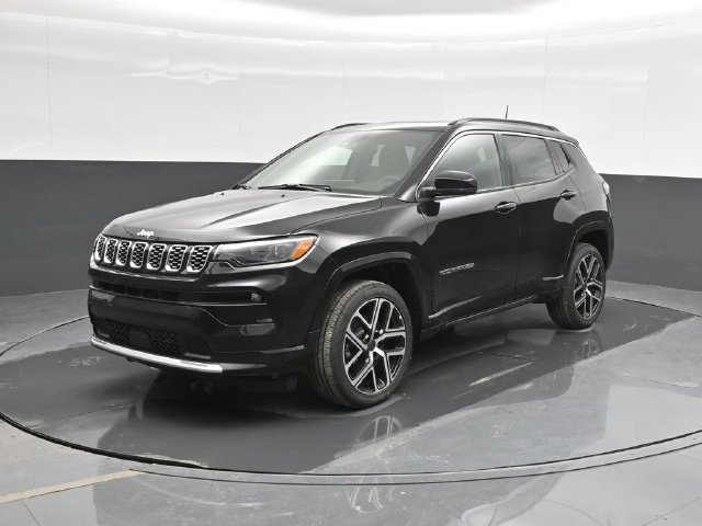 New 2025 Jeep Compass Limited w/ Elite Group AWD/4WD image 6