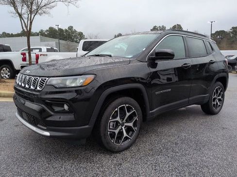 New 2026 Jeep Compass Limited image 7