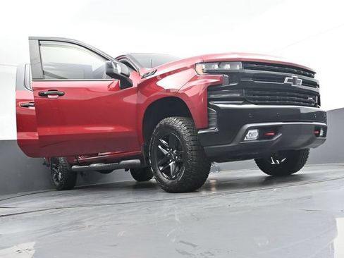 Used 2020 Chevrolet Silverado 1500 LT Trail Boss AWD/4WD image 40
