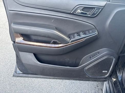 Used 2018 Chevrolet Tahoe LT AWD/4WD image 16
