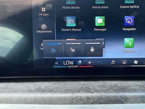 Used 2024 BMW X5 xDrive40i w/ Premium Package image 37