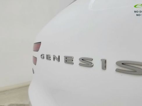 Used 2023 Genesis GV70 3.5T Sport w/ Sport Prestige Package AWD/4WD image 17