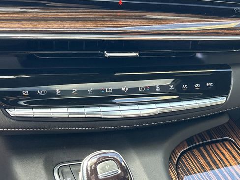 Certified 2023 Cadillac Escalade Premium Luxury image 26