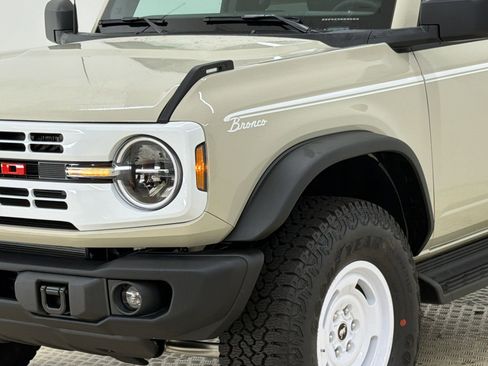 New 2026 Ford Bronco Heritage Edition AWD/4WD image 10