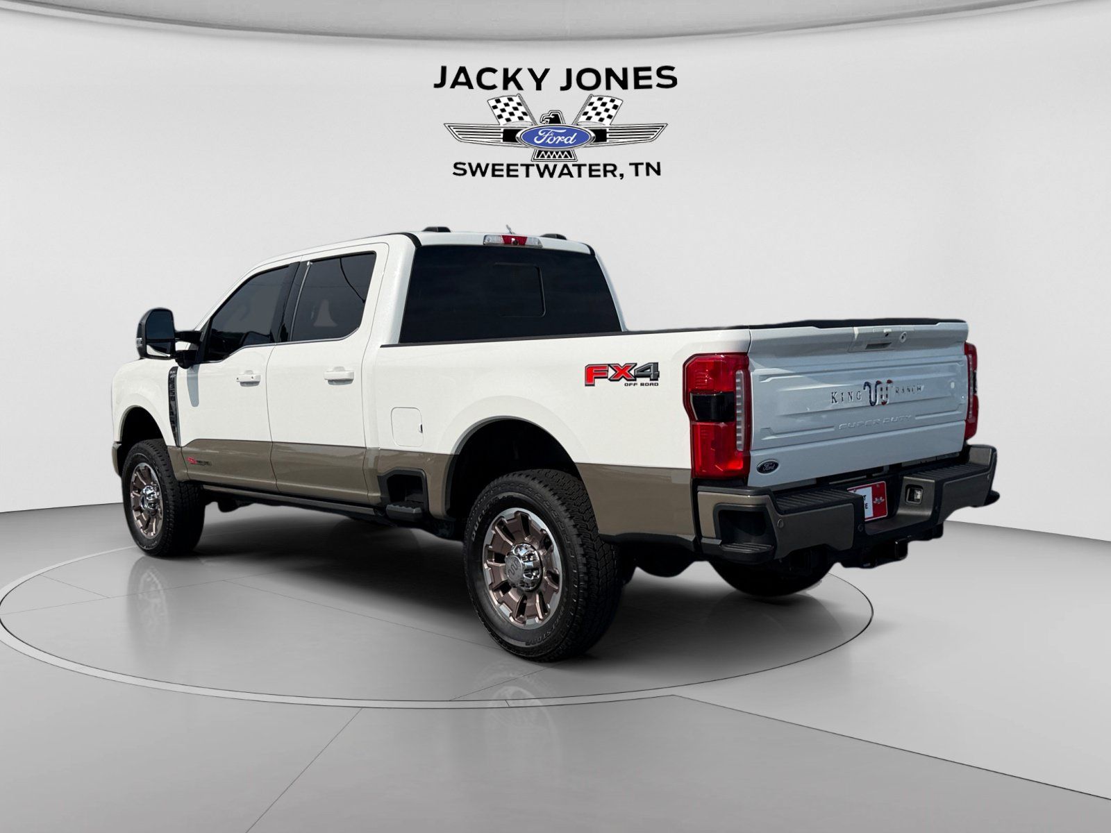 Used 2026 Ford F350 King Ranch AWD/4WD image 3