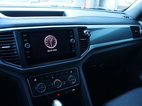 Used 2021 Volkswagen Atlas Cross Sport SE w/ Panoramic Sunroof Package AWD/4WD image 44