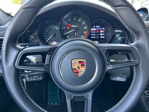 Certified 2016 Porsche 911 R RWD image 26