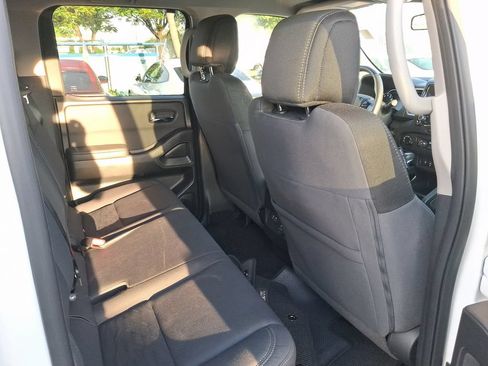 Used 2024 Nissan Frontier SV w/ Hardbody Edition AWD/4WD image 26
