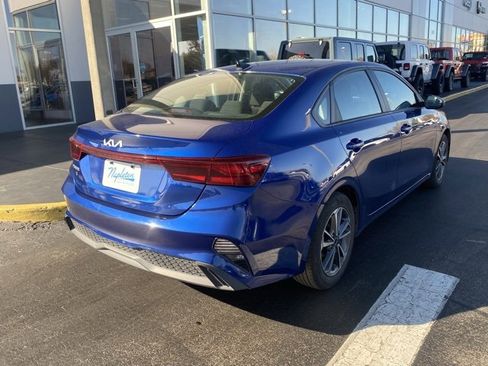 Used 2024 Kia Forte LXS image 8