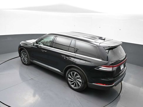 Used 2026 Lincoln Aviator AWD image 44