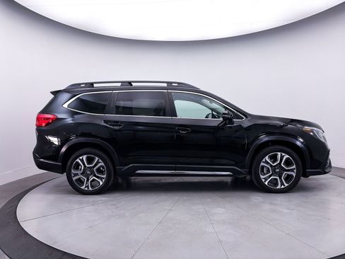 Used 2023 Subaru Ascent Limited AWD/4WD image 41