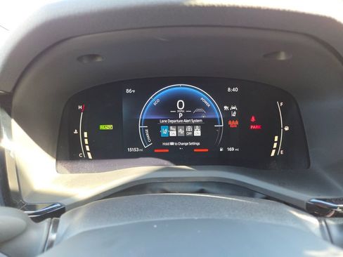 Used 2025 Toyota Camry LE w/ Convenience Package FWD image 31