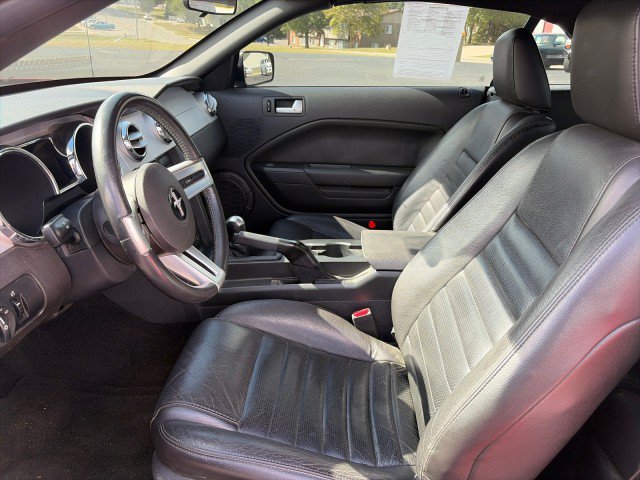 Used 2007 Ford Mustang GT RWD image 9