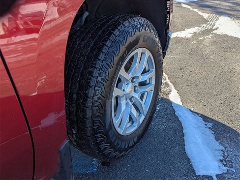 Used 2021 Chevrolet Silverado 1500 LT image 28