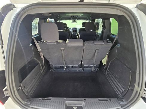 Used 2019 Dodge Grand Caravan SE FWD image 21