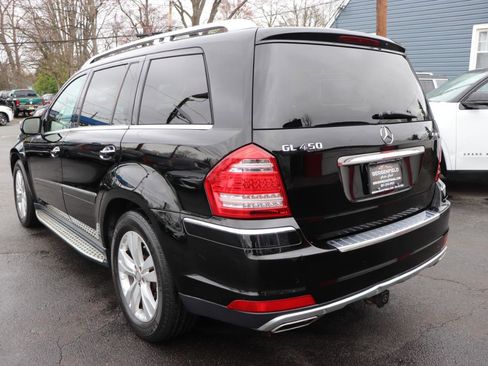 Used 2010 Mercedes-Benz GL 450 4MATIC image 3