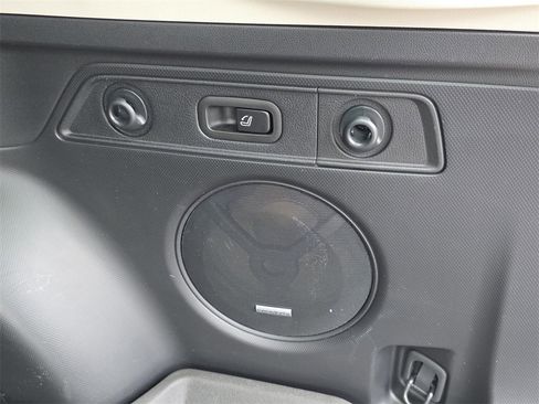 Used 2020 Subaru Forester Touring w/ Popular Package #2 image 15