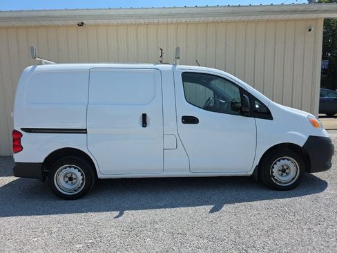 Used 2018 Nissan NV200 S w/ Cruise Control Package FWD image 3