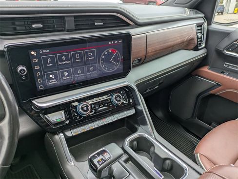 Used 2023 GMC Sierra 1500 Denali Ultimate image 23