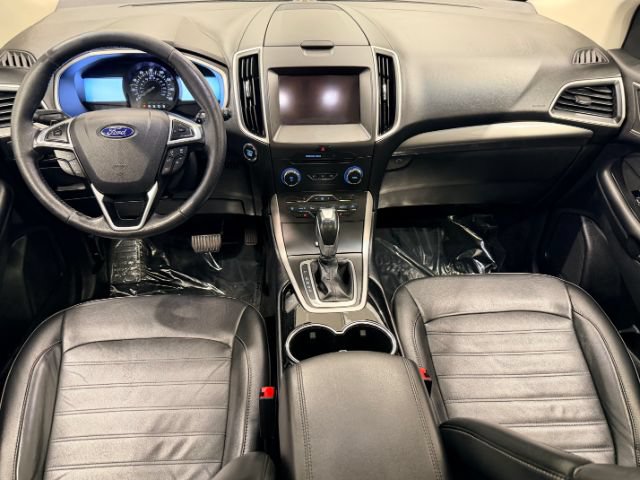 Used 2016 Ford Edge SEL w/ Equipment Group 201A AWD/4WD image 32