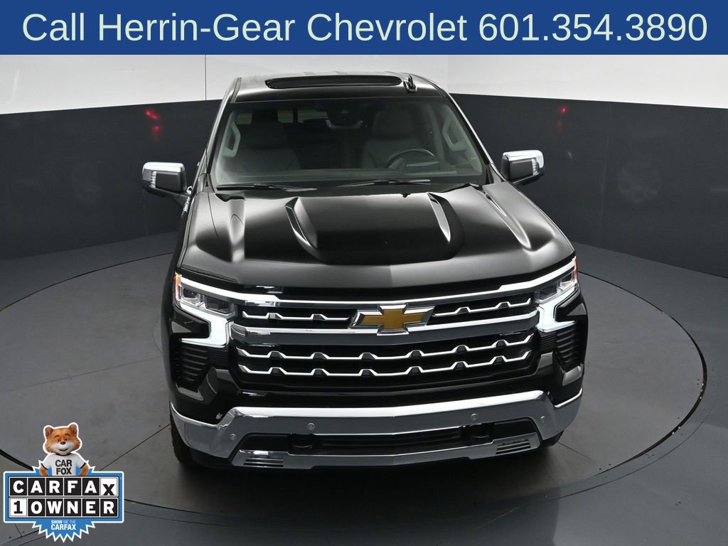 Used 2026 Chevrolet Silverado 1500 LTZ w/ LTZ Premium Package AWD/4WD image 39