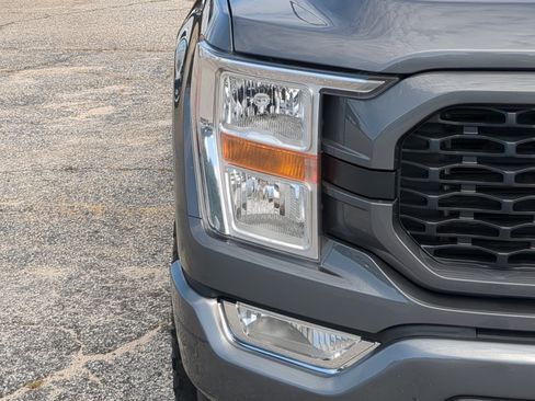 Certified 2022 Ford F150 XL w/ STX Appearance Package AWD/4WD image 8