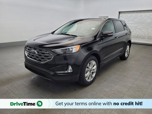 Used 2024 Ford Edge Titanium image 1
