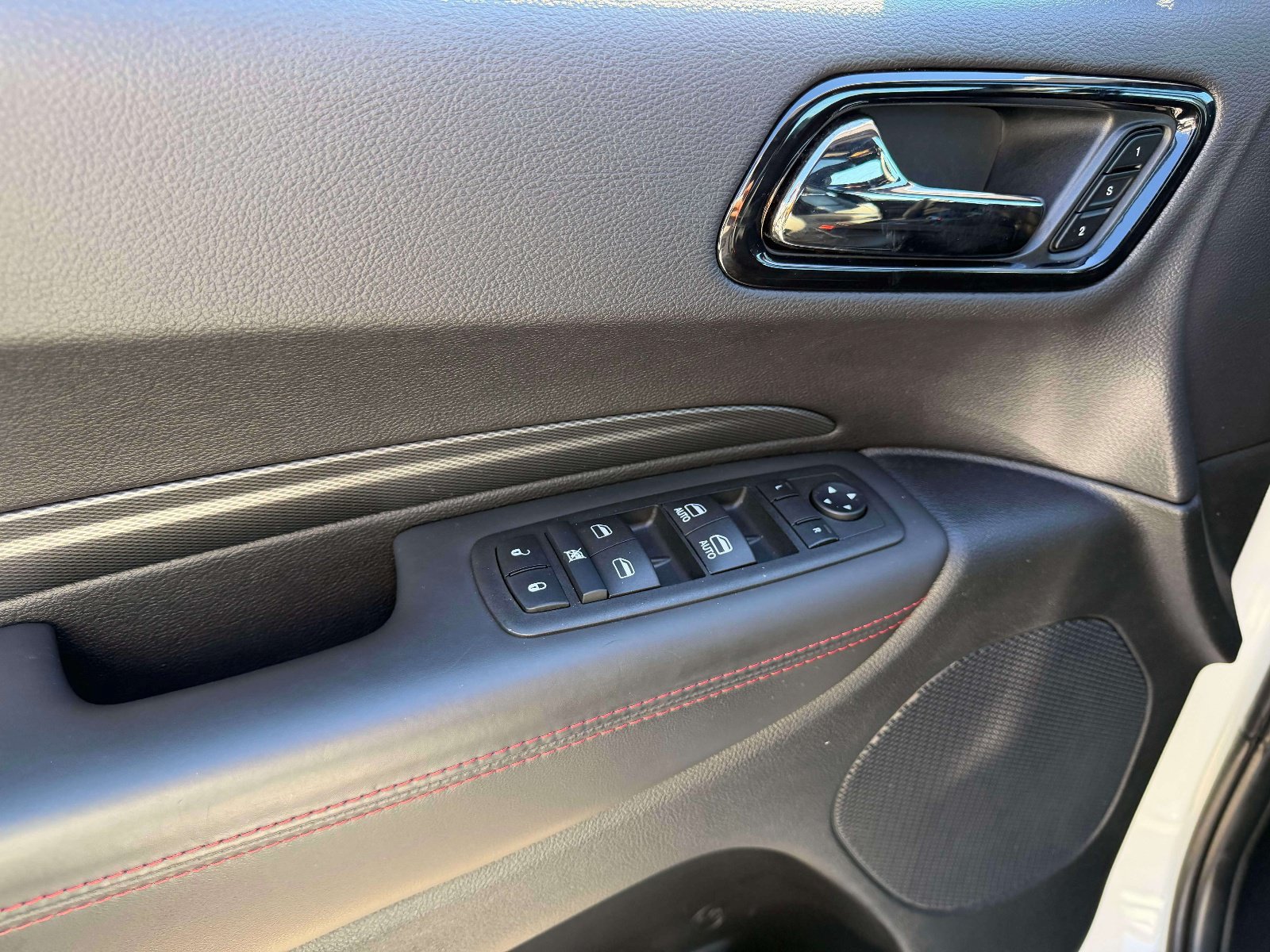 Used 2025 Dodge Durango R/T AWD/4WD image 16