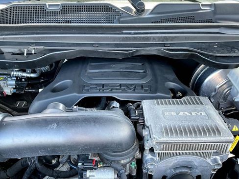 Used 2021 RAM 1500 Big Horn AWD/4WD image 30