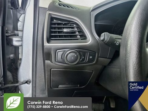 Used 2022 Ford Edge SE w/ Black Appearance Package AWD/4WD image 13
