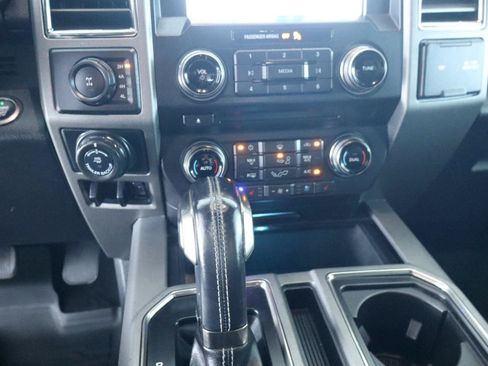 Used 2018 Ford F150 Raptor w/ Equipment Group 802A Luxury AWD/4WD image 19