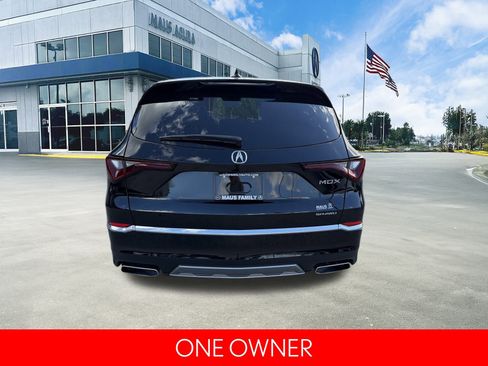 Used 2025 Acura MDX SH-AWD image 5