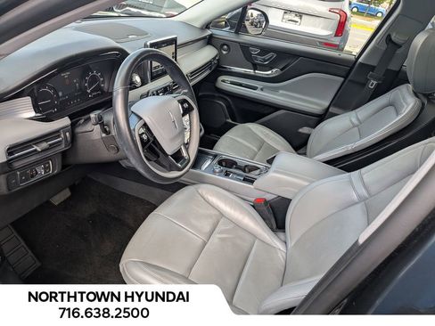 Used 2020 Lincoln Corsair Reserve w/ Equipment Group 201A image 9