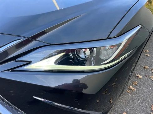 Used 2019 Lexus ES 350 w/ Premium Package FWD image 31