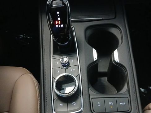 Certified 2024 Cadillac XT4 Luxury w/ Cold Weather Package AWD/4WD image 20