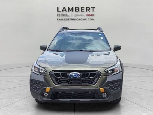 Used 2025 Subaru Outback Wilderness AWD/4WD image 11