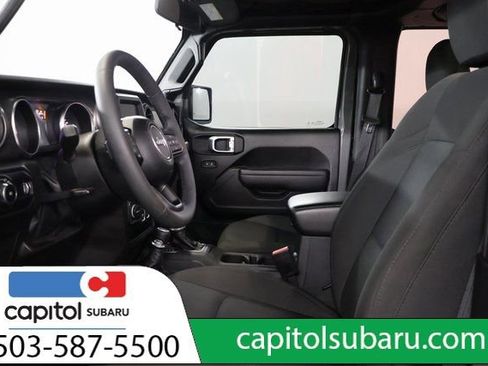 Used 2023 Jeep Wrangler Sport S image 11