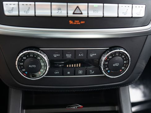 Used 2015 Mercedes-Benz GL 450 4MATIC w/ Designo Black Leather Package image 35