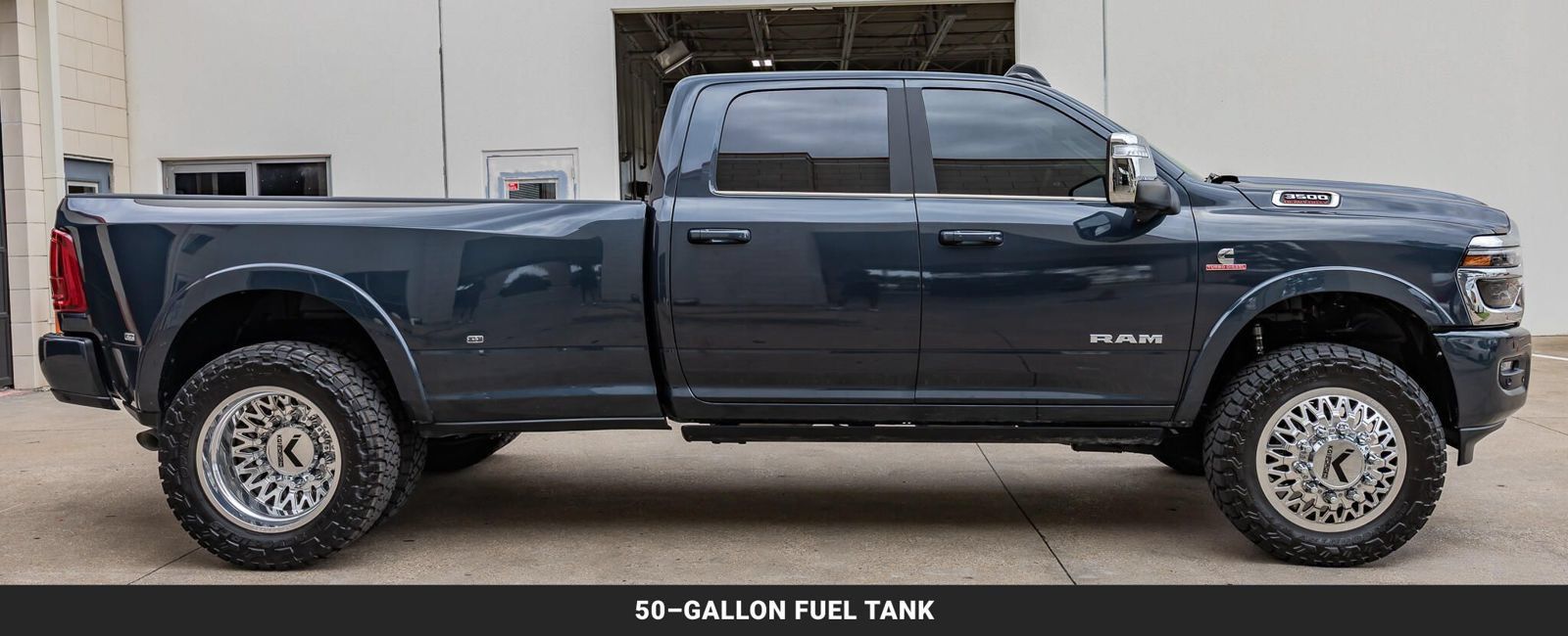 Used 2026 RAM 3500 Longhorn AWD/4WD image 11